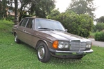 1976 Mercedes W123 200 oldtimer te koop