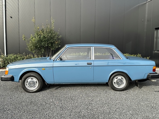 1980 Volvo 242 DL oldtimer te koop