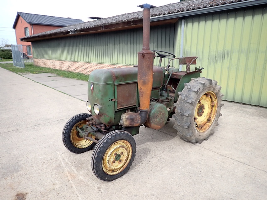 1954 Vierzon 201 Hotbulb Vineyard oldtimer tractor te koop
