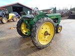 1950 John Deere B Styled, electric start, split pedestal oldtimer tractor te koop