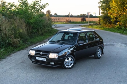 1993 Skoda Favorit Black Line - 48.044 Km oldtimer te koop