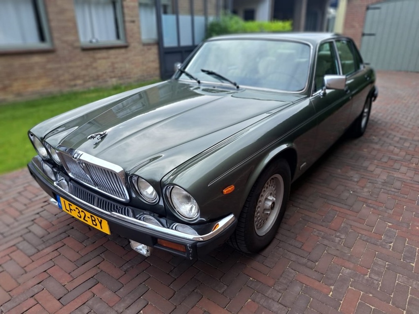 1984 Jaguar XJ12 oldtimer te koop