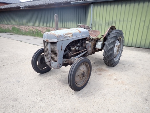 1955 Massey Ferguson MF TEF Diesel oldtimer tractor te koop