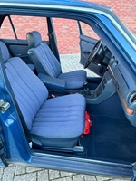 1984 Mercedes 230E oldtimer te koop