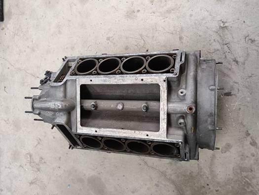 Engine block Maserati Mexico Am112 te koop