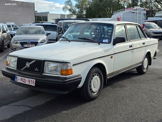 1992 Volvo 240 oldtimer te koop