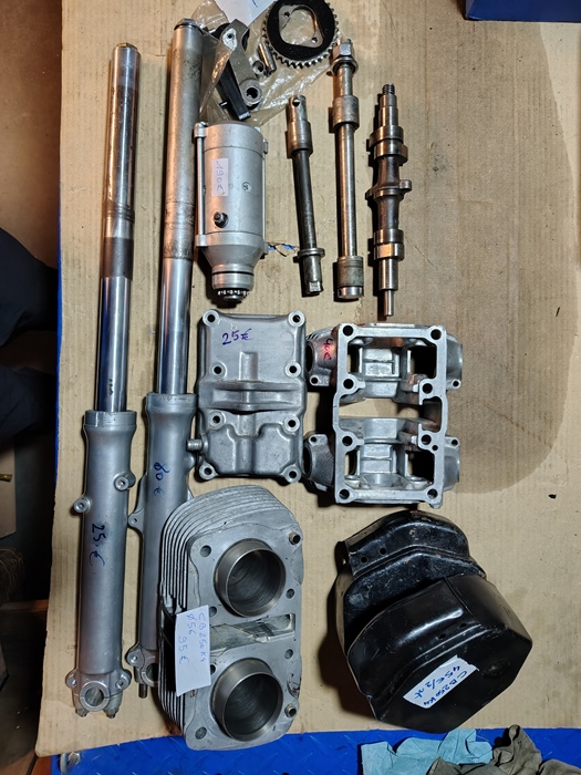 Onderdelen honda cb250k4 te koop