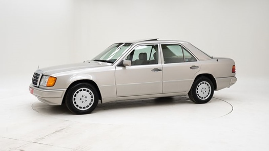 1992 Mercedes 300 E oldtimer te koop